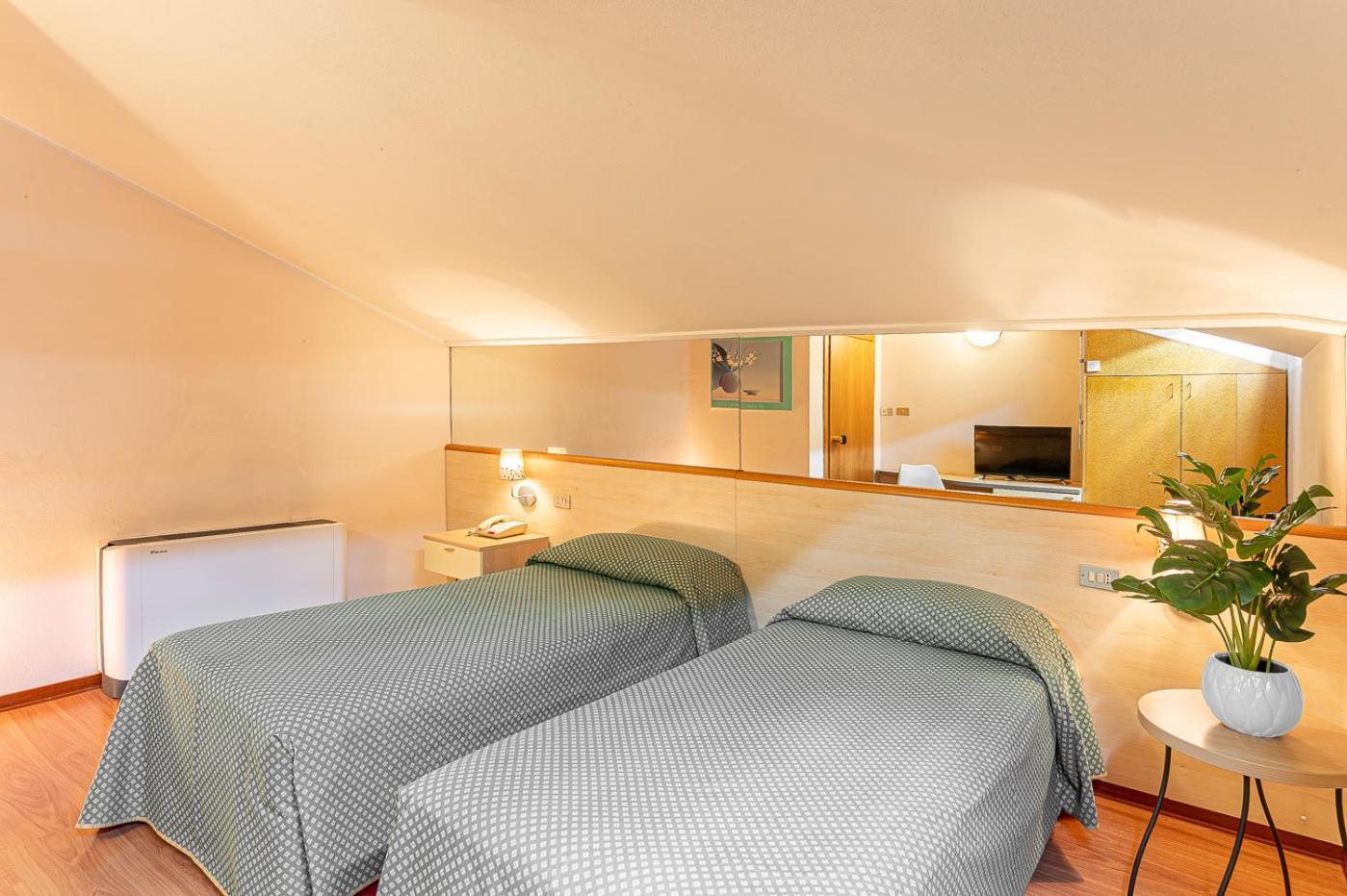 Hotel Zio Imola Extérieur photo